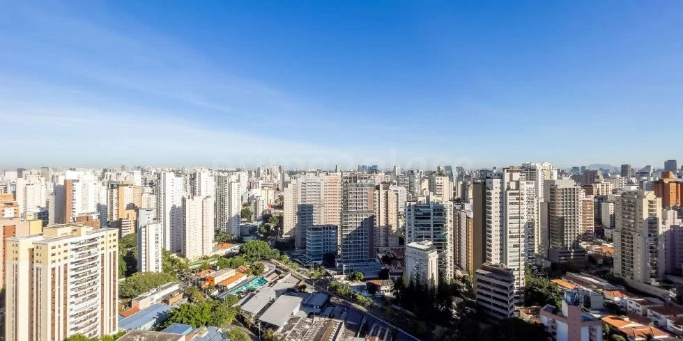 Moema: O Bairro que Une Gastronomia Sofisticada, Cultura do Vinho e Imóveis de Alto Padrão